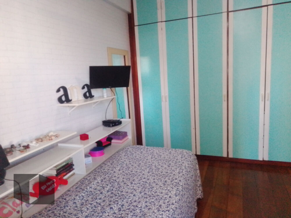 Apartamento para alugar com 4 quartos, 145m² - Foto 7