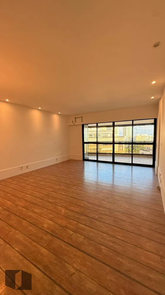 Apartamento, 3 quartos, 149 m² - Foto 1