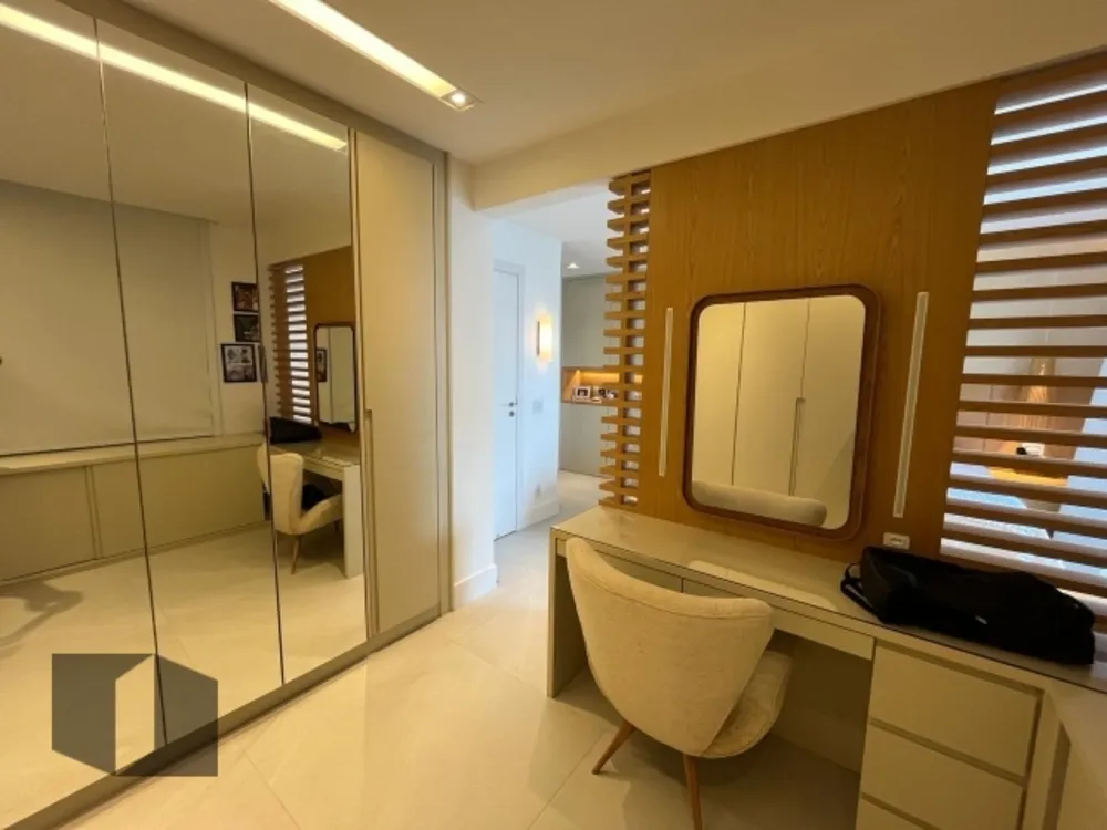 Cobertura, 3 quartos, 290 m² - Foto 11