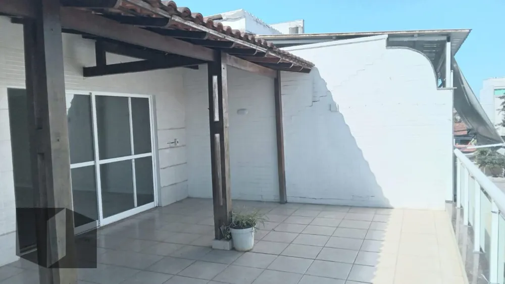 Cobertura, 3 quartos, 203 m² - Foto 2