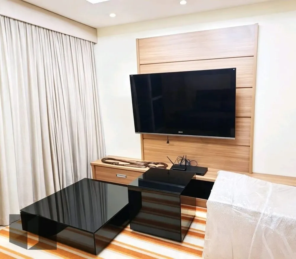 Cobertura, 3 quartos, 198 m² - Foto 2
