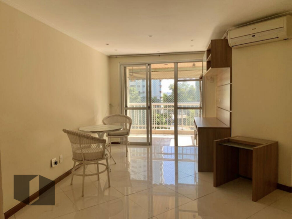 Apartamento para alugar com 2 quartos, 74m² - Foto 1
