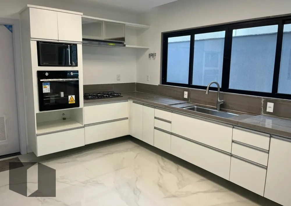 Casa, 3 quartos, 284 m² - Foto 6