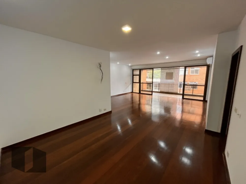 Apartamento, 4 quartos, 220 m² - Foto 2
