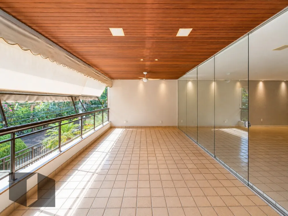 Apartamento, 4 quartos, 215 m² - Foto 2