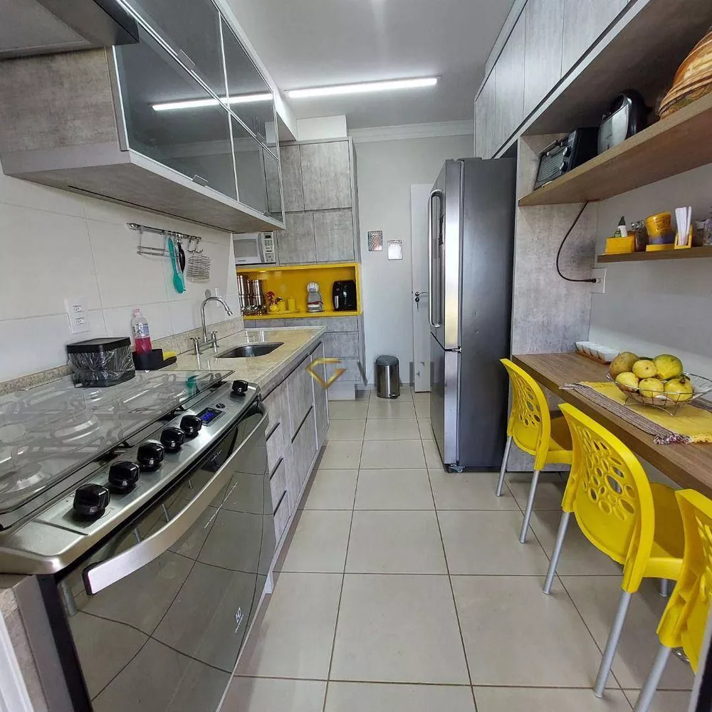 Apartamento à venda com 3 quartos, 114m² - Foto 4