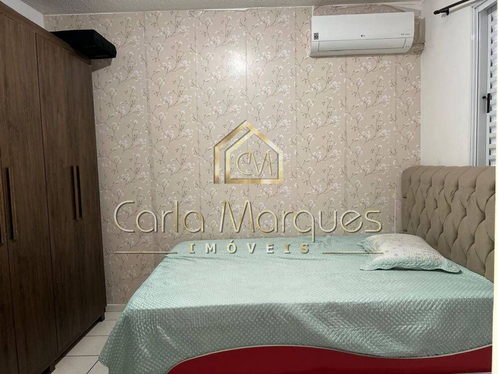 Casa à venda com 3 quartos, 97m² - Foto 4