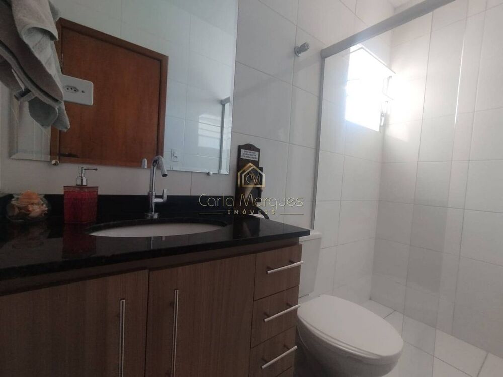 Apartamento à venda com 2 quartos, 72m² - Foto 2