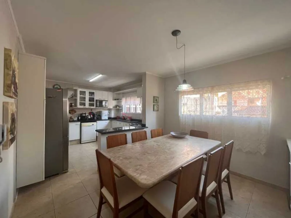 Apartamento, 3 quartos, 208 m² - Foto 11