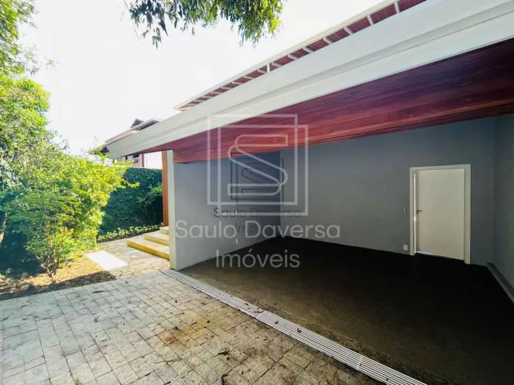 Casa à venda com 4 quartos, 296m² - Foto 3