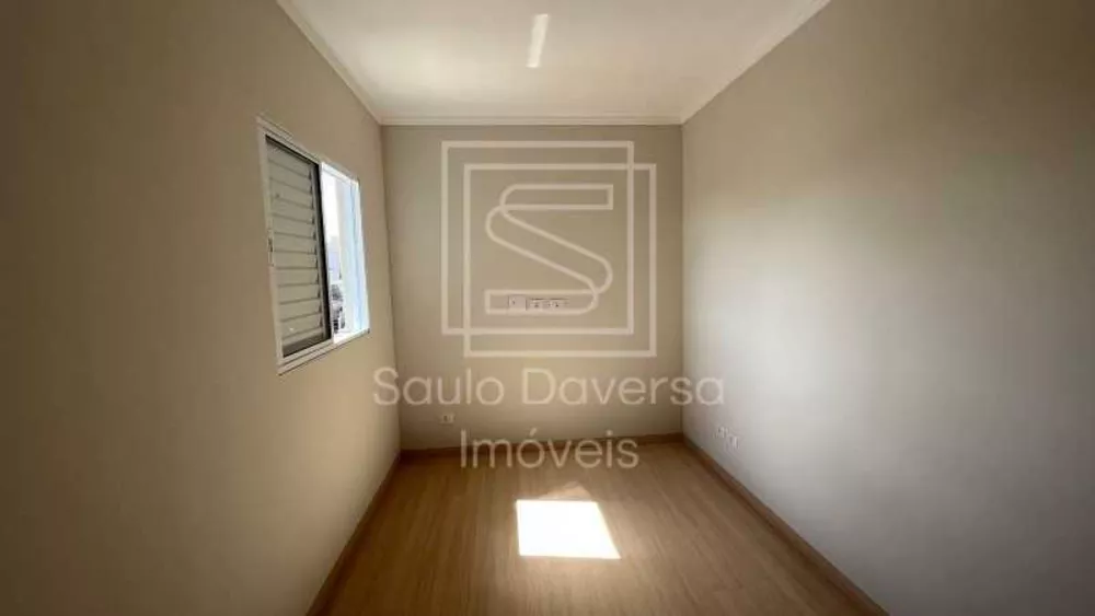 Casa à venda com 2 quartos, 65m² - Foto 4