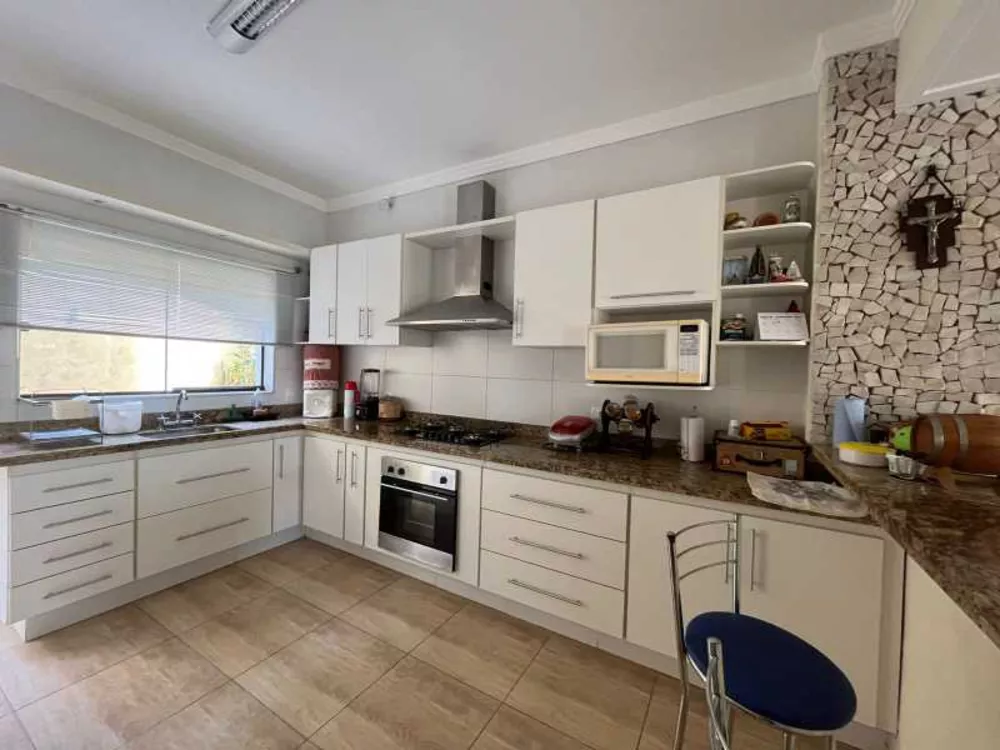 Casa, 3 quartos, 220 m² - Foto 8