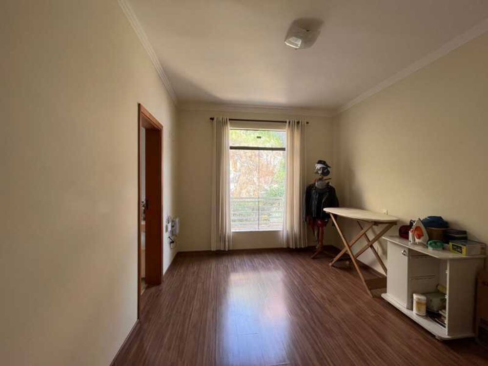 Casa, 3 quartos, 220 m² - Foto 4