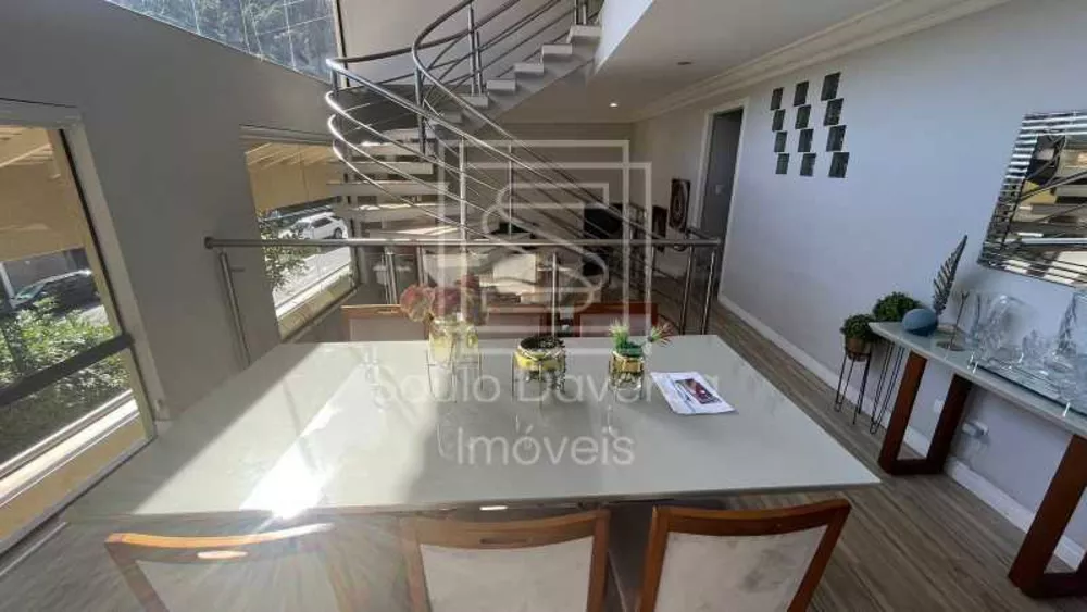 Casa, 3 quartos, 419 m² - Foto 1