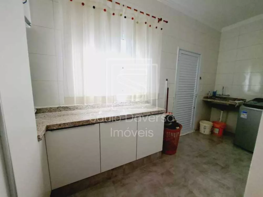 Casa, 3 quartos, 317 m² - Foto 1
