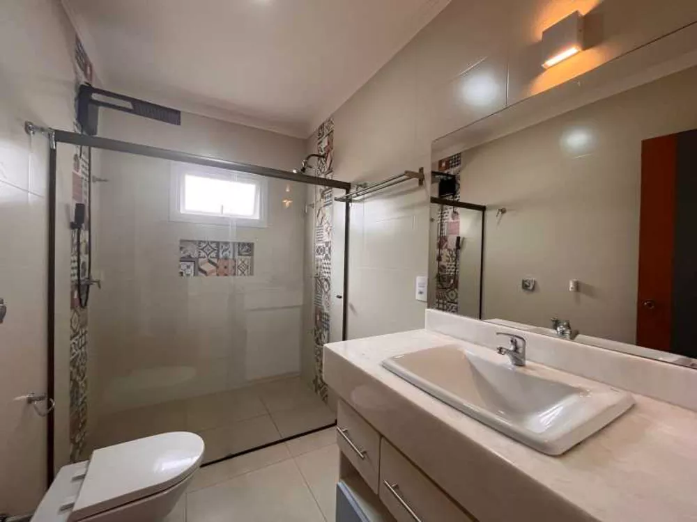 Casa, 4 quartos, 340 m² - Foto 1