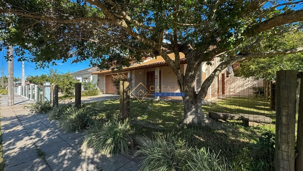 Casa, 4 quartos, 208 m² - Foto 2