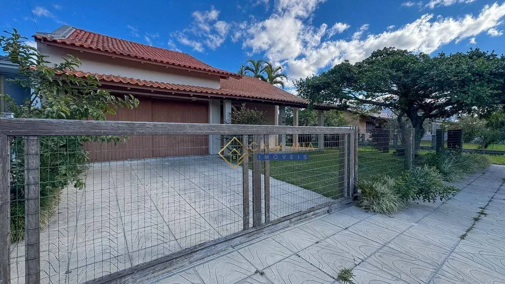 Casa, 4 quartos, 208 m² - Foto 4