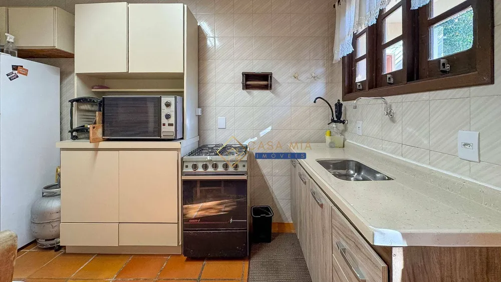 Casa, 4 quartos, 208 m² - Foto 5
