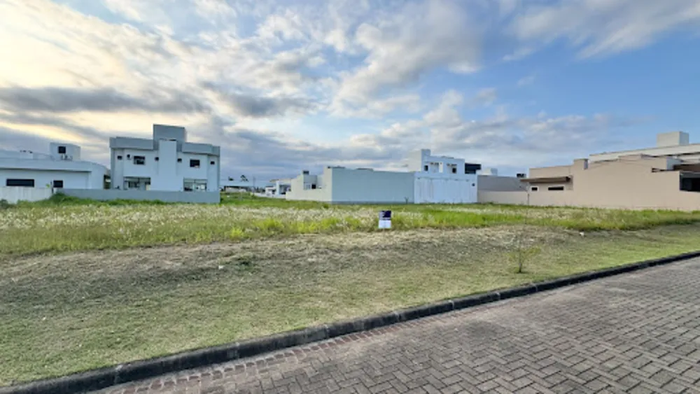 Terreno, 300 m² - Foto 1