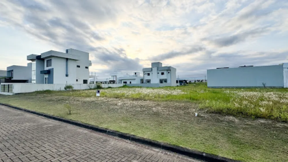 Terreno, 300 m² - Foto 2