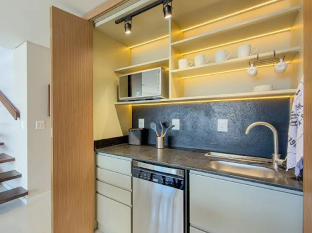Apartamento, 3 quartos, 224 m² - Foto 1