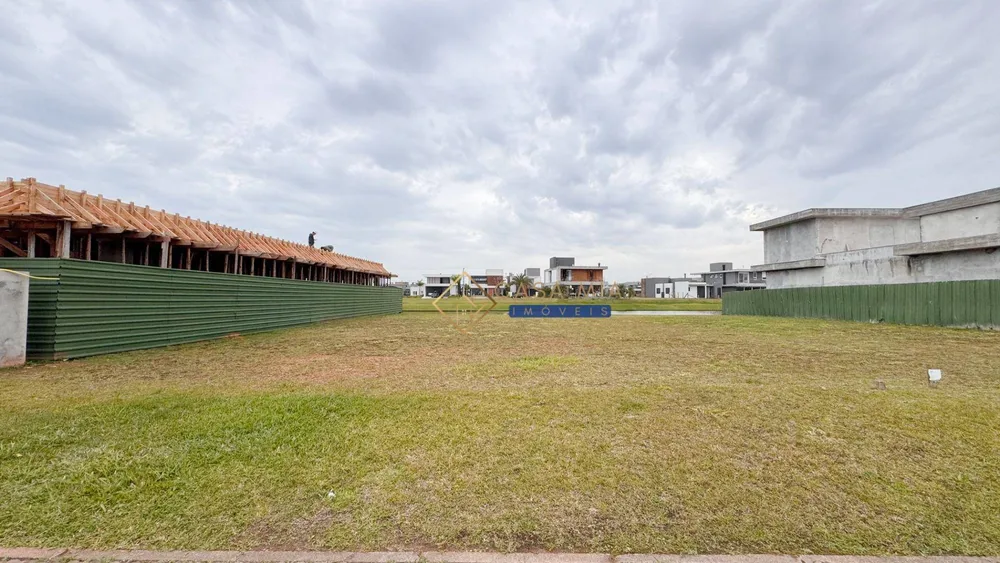Loteamento e Condomínio, 420 m² - Foto 1