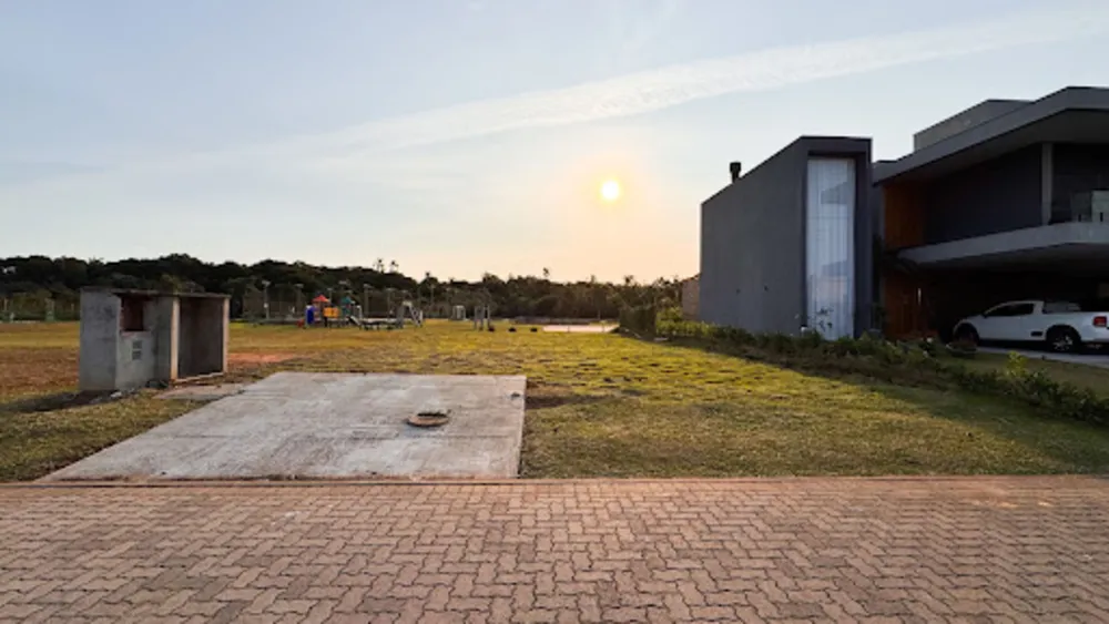 Loteamento e Condomínio, 420 m² - Foto 1