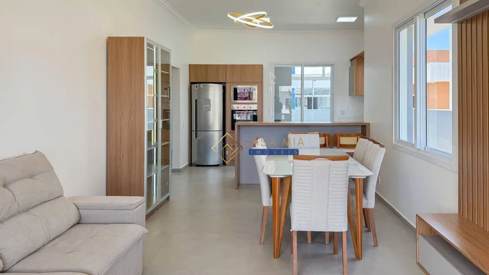 Casa, 3 quartos, 121 m² - Foto 2