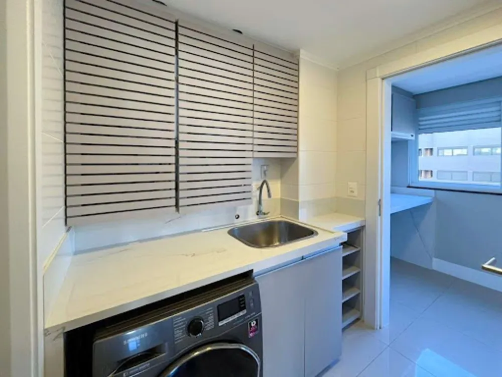 Apartamento, 4 quartos, 220 m² - Foto 2