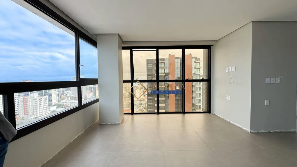 Cobertura, 3 quartos, 166 m² - Foto 2