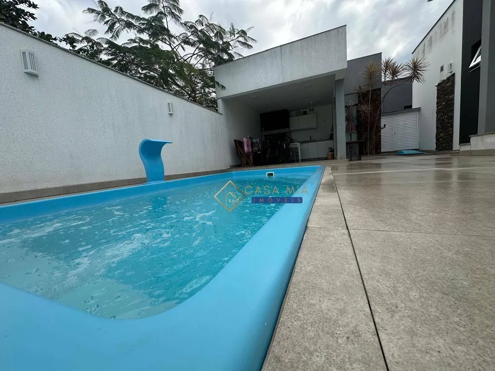 Casa, 3 quartos, 210 m² - Foto 6