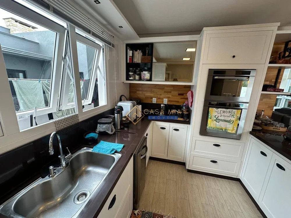 Casa, 3 quartos, 210 m² - Foto 3