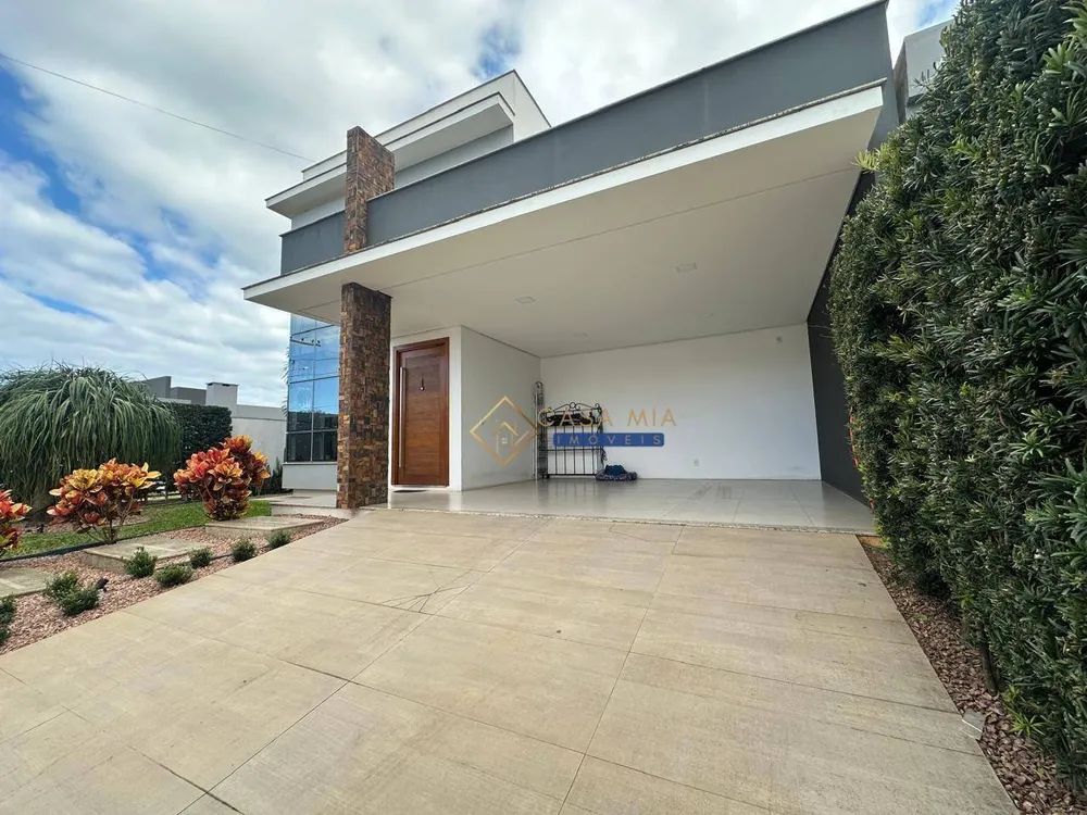 Casa, 3 quartos, 210 m² - Foto 2