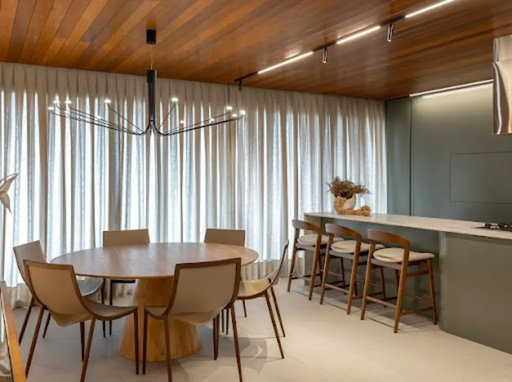Apartamento, 3 quartos, 245 m² - Foto 2