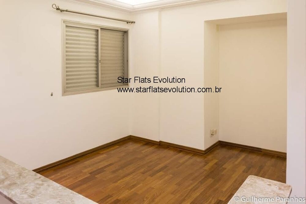 Apartamento à venda com 3 quartos, 117m² - Foto 1