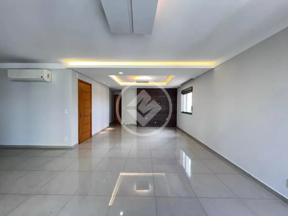 Apartamento, 3 quartos, 214 m² - Foto 2