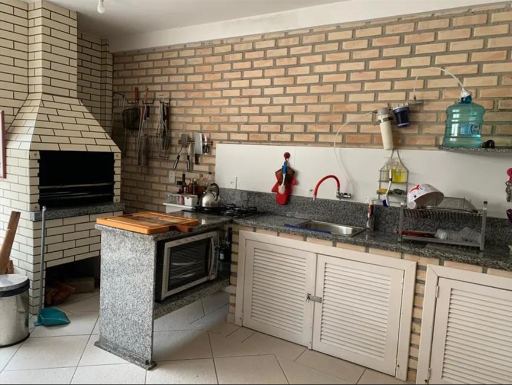 Casa à venda com 3 quartos, 305m² - Foto 11