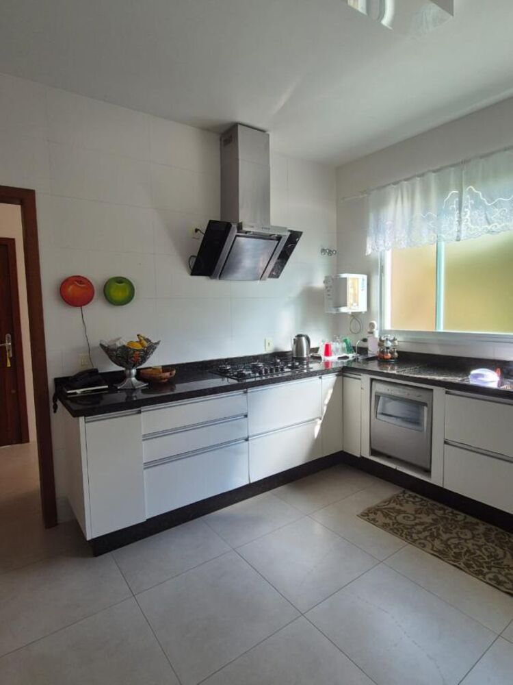Casa, 5 quartos, 300 m² - Foto 13