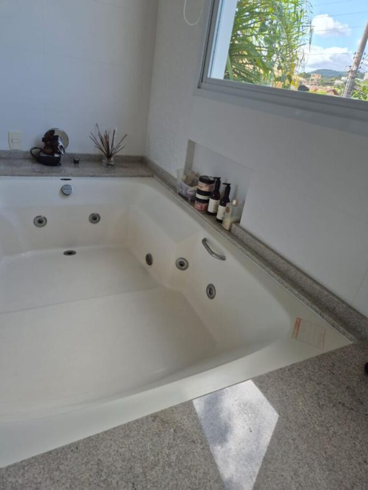 Casa, 5 quartos, 300 m² - Foto 4