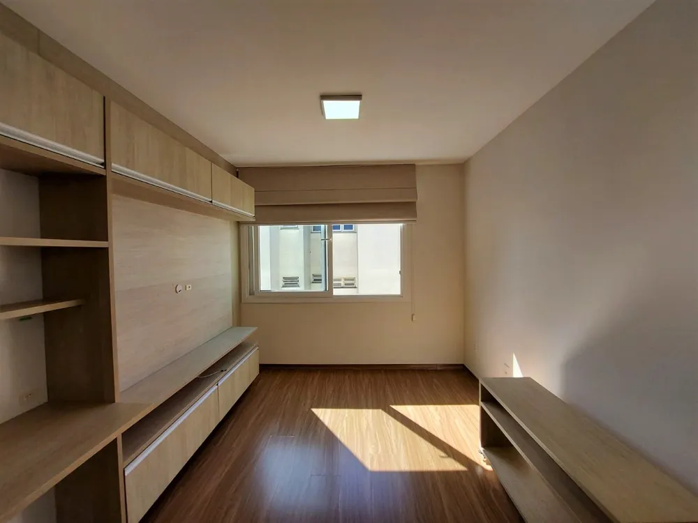 Apartamento, 1 quarto, 42 m² - Foto 4