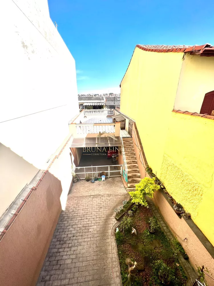 Sobrado, 4 quartos, 178 m² - Foto 2