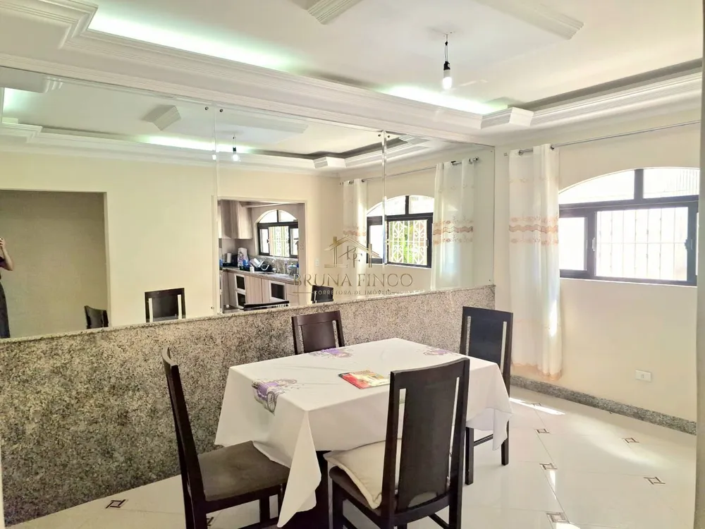 Sobrado, 4 quartos, 220 m² - Foto 2