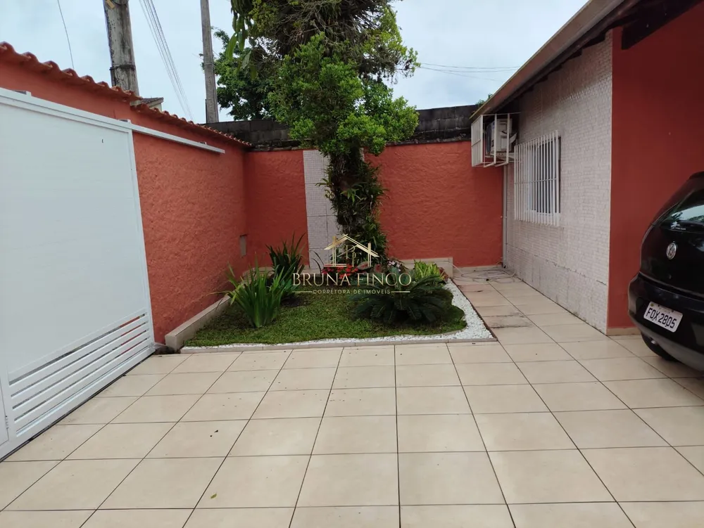 Casa, 3 quartos, 130 m² - Foto 2