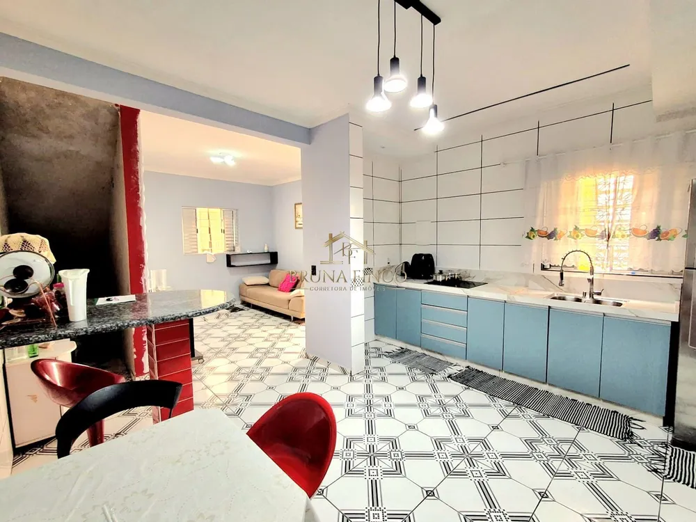 Sobrado, 4 quartos, 186 m² - Foto 1