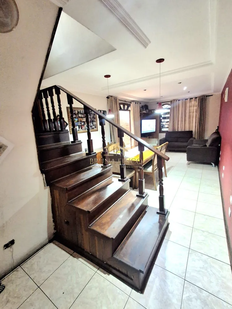 Sobrado, 4 quartos, 222 m² - Foto 1