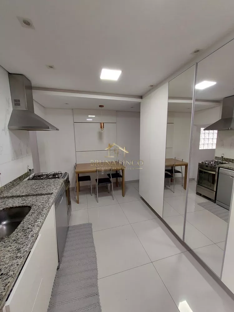 Casa, 4 quartos, 168 m² - Foto 1