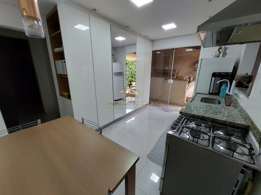 Casa, 4 quartos, 168 m² - Foto 5