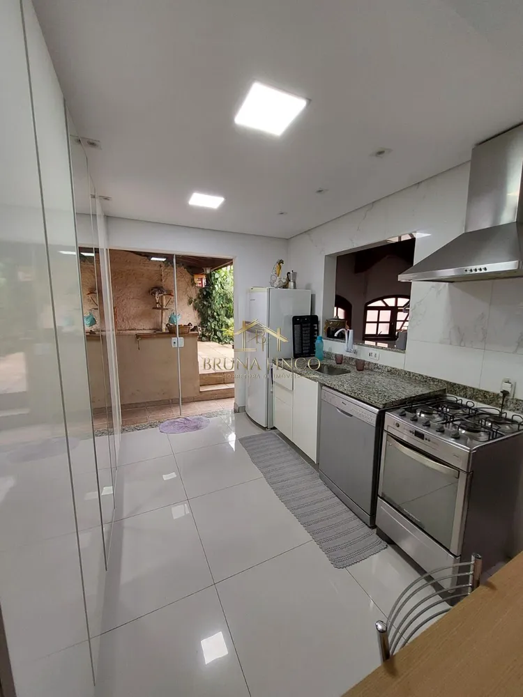 Casa, 4 quartos, 168 m² - Foto 4