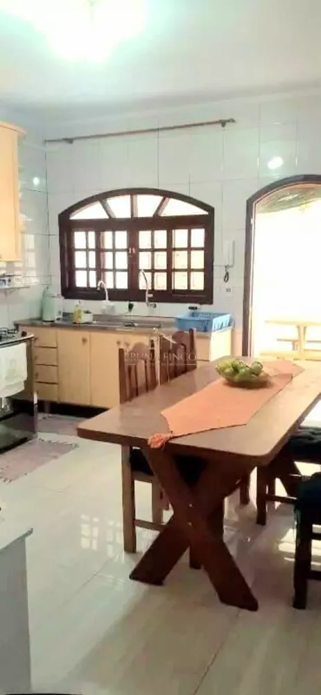 Sobrado, 3 quartos, 147 m² - Foto 2